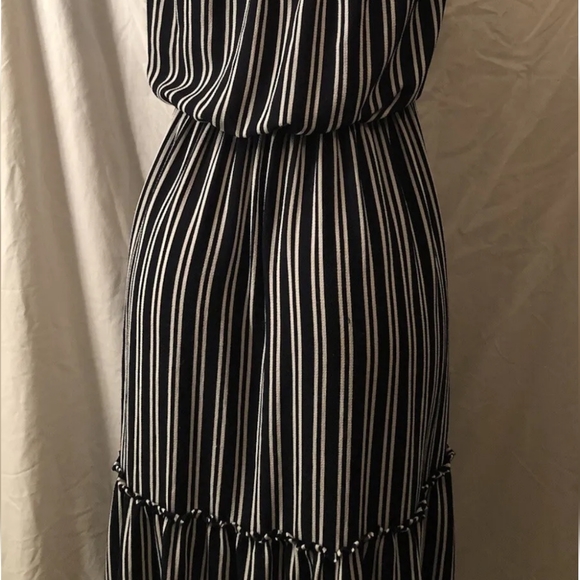 Maxi Dress - Picture 2 of 7